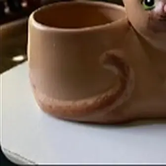 Vaso formato gatinho sentado — Vaso da Floricultura Cantinho da Suculenta